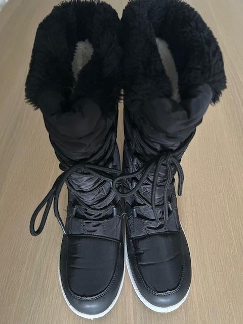 sneeuwlaarzen, Kleding | Dames, Zwart, Snowboots, Ophalen of Verzenden, Zo goed als nieuw