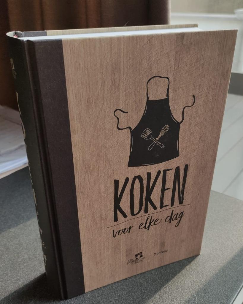 Kookboek "Koken voor elke dag" KAV - Femma, Boeken, Kookboeken, Ophalen, Femma, Gezond koken, Nieuw