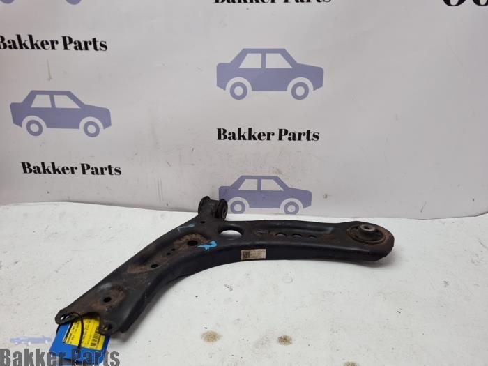 Draagarm links-voor van een Volkswagen Golf, Auto-onderdelen, Ophanging en Onderstel, Volkswagen, Gebruikt, 3 maanden garantie