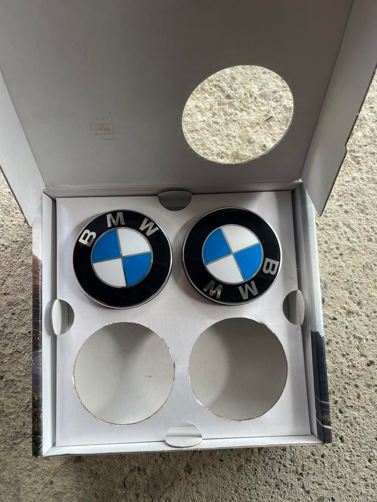 Bmw floating center caps 2 stuks, Auto-onderdelen, Ophalen of Verzenden