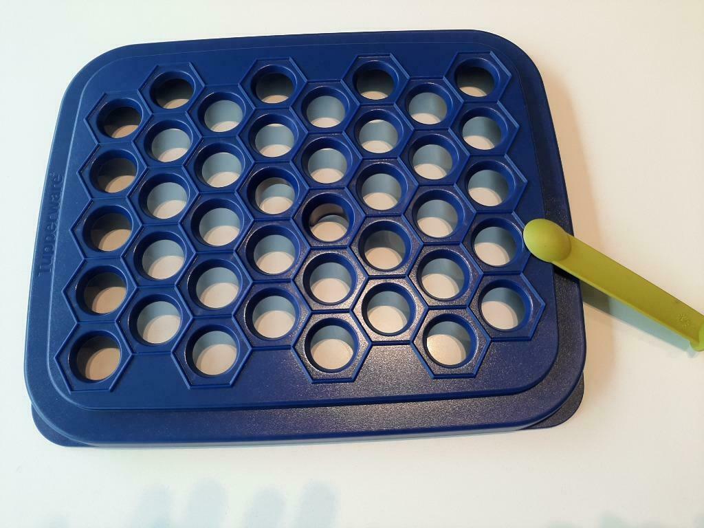 TUPPERWARE RAVISSIMO RAVIOLIMAKER "NIEUW", Huis en Inrichting, Keuken | Tupperware, Ophalen of Verzenden, Nieuw, Blauw, Overige typen