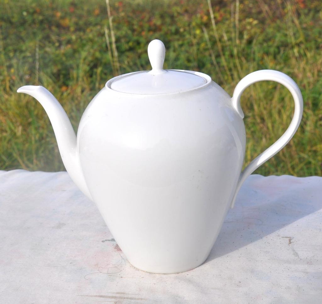 cafetiere porcelaine blanche bavaria liane, Antiquités & Art, Enlèvement ou Envoi