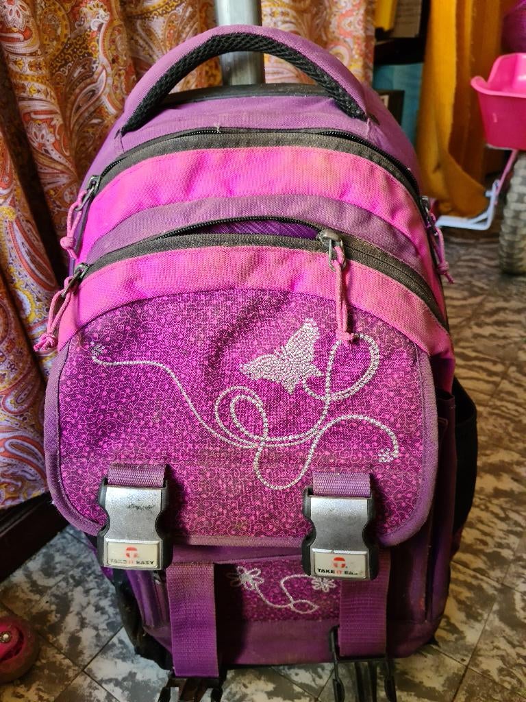 Cartable à roulettes papillon, mauve et rose fuschia, Bijoux, Sacs & Beauté, Sacs | Cartables, Enlèvement, Utilisé, Violet, Porte-documents ou Cartable