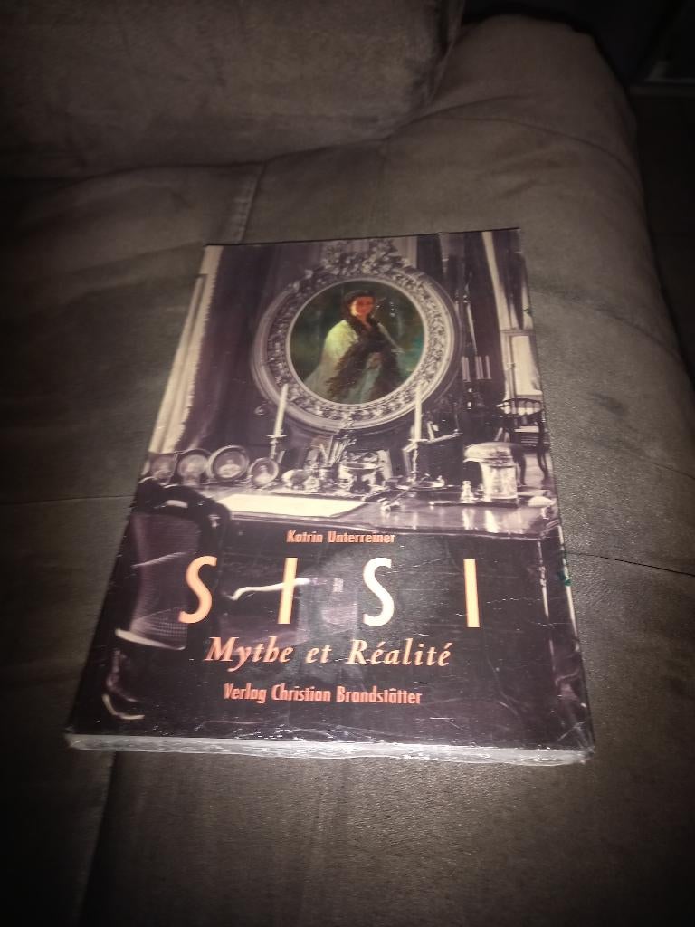 Livre sisi mythe et réalité, Boeken, Ophalen of Verzenden