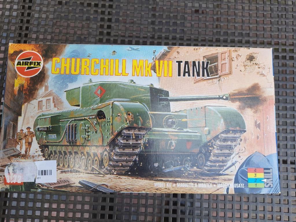 Kit AIRFIX 1/72 CHURCHILL Mk7 TANK *NOUVEAU*, Neuf, 1:50 ou moins, Tank, Enlèvement