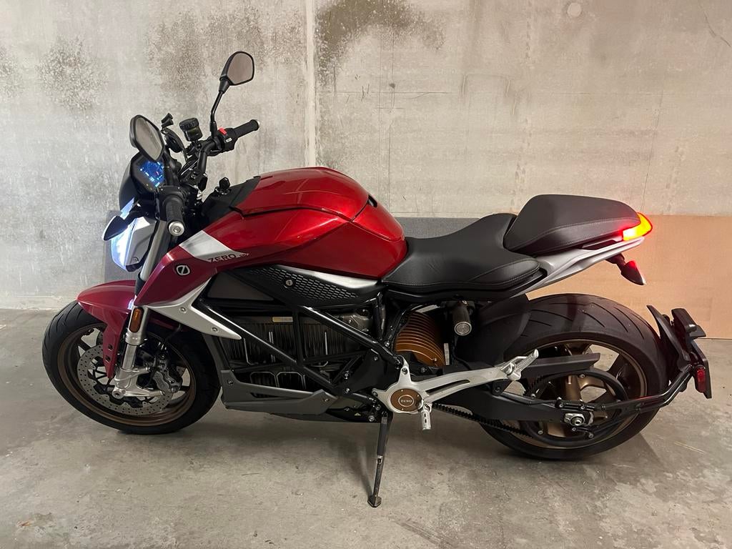 Trottinette à moteur électrique Zero SR/F Tesla SR S FX DS, Enlèvement