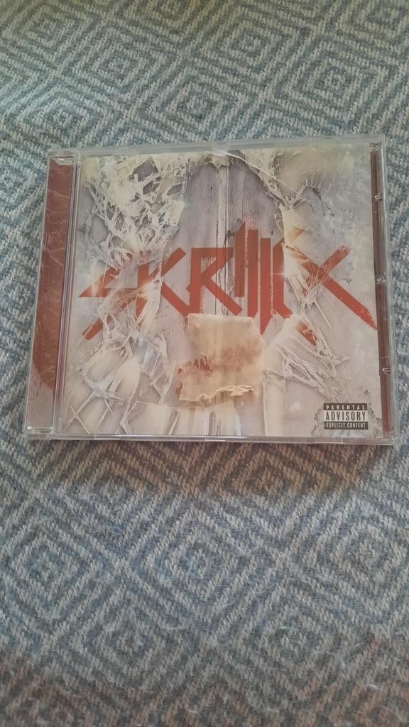 SKRILLEX Bangarang ( cd), Cd's en Dvd's, Cd's | Dance en House, Ophalen of Verzenden, Zo goed als nieuw, Drum and bass