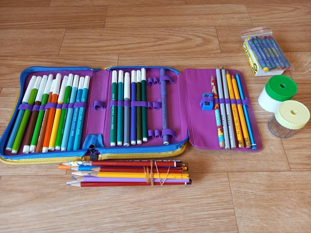 ETUI À STYLO, AIGUS, TOUTES SORTES, Enlèvement ou Envoi, Comme neuf