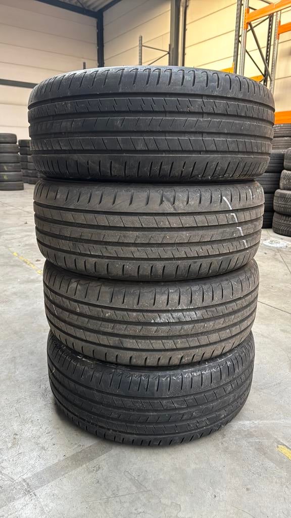 2454520   245/45R20 zomer merk Bridgestone, Ophalen
