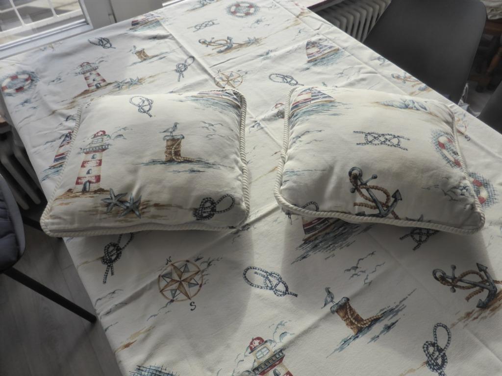 maison meubles nappes, Enlèvement, Comme neuf, Rectangle