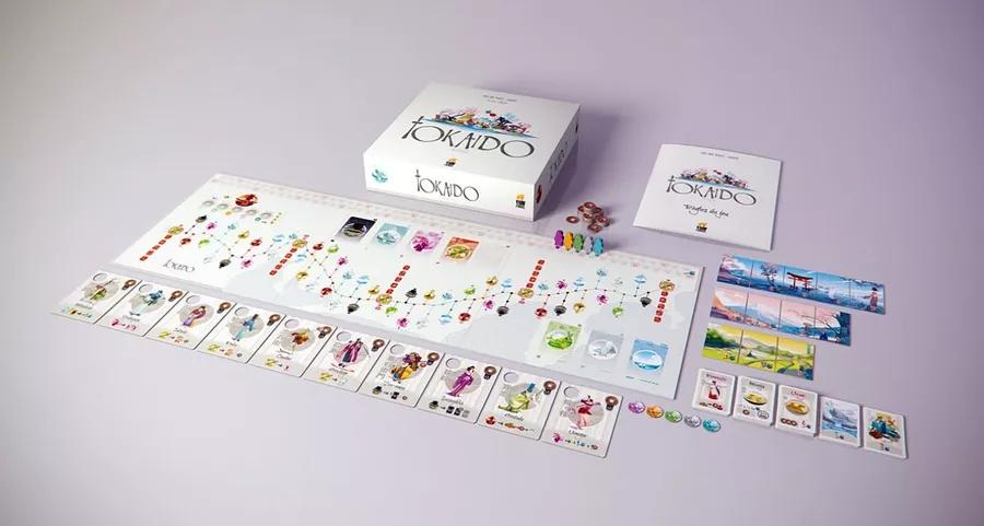 Bordspel Tokaido + expansion, Ophalen of Verzenden, Zo goed als nieuw