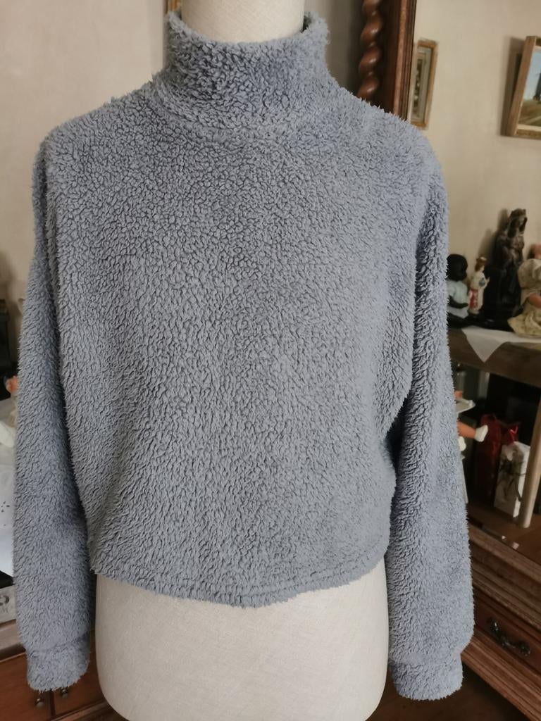 Mooie warme teddy fleece trui van Bershka, Kleding | Dames, Maat 38/40 (M), Zo goed als nieuw, Grijs, Bershka