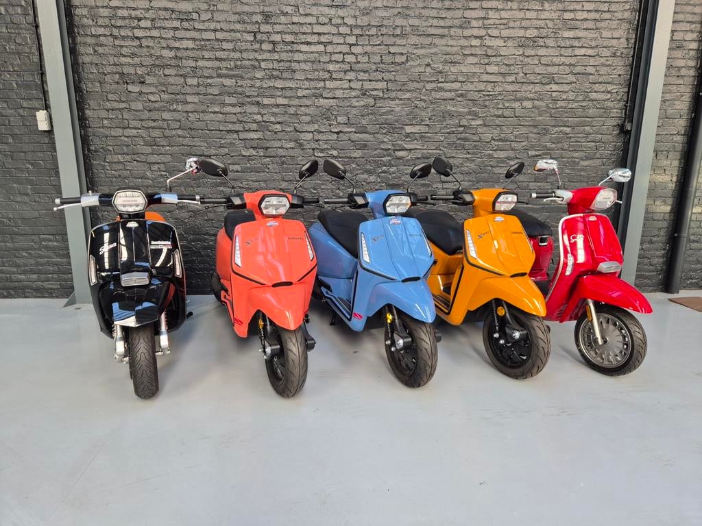 Lambretta V50 - V125 - X125 - X300 SR - G350, Scooter, Entreprise, Lambretta, 1 cylindre