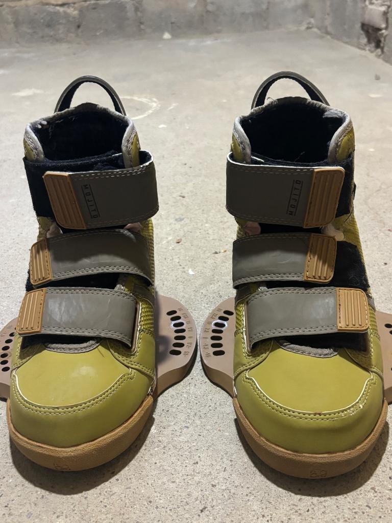 Dup unisex wakeboard binding maat 5/6 US EU 36/37, Watersport en Boten, Wakeboarden, Ophalen of Verzenden, Gebruikt, Schoenen