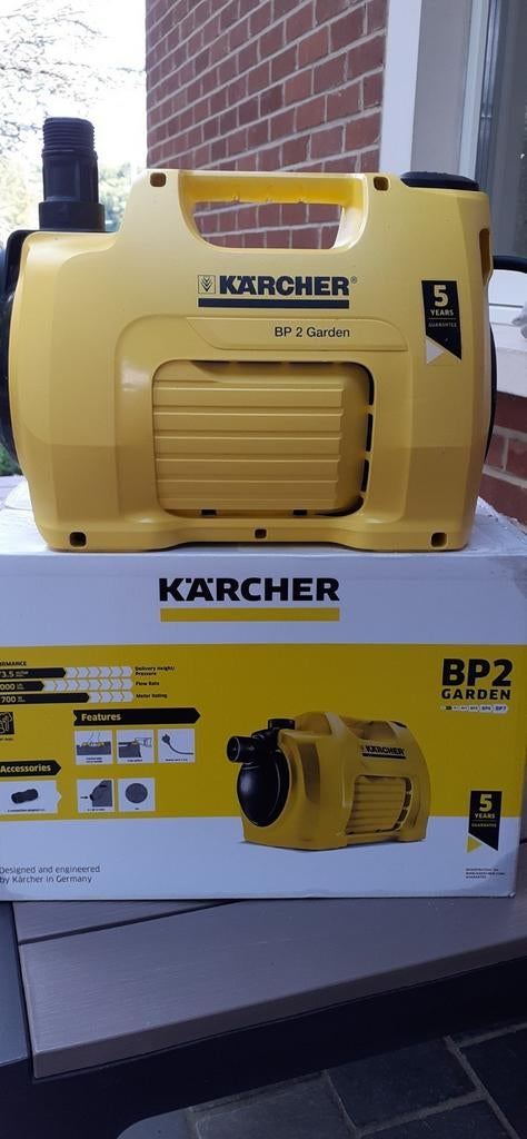 Pompe á eau KARCHER Comme neuve