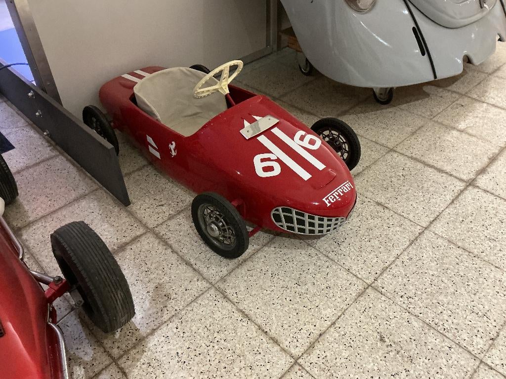 Ferrari sharknose trapauto, Antiek en Kunst, Ophalen of Verzenden