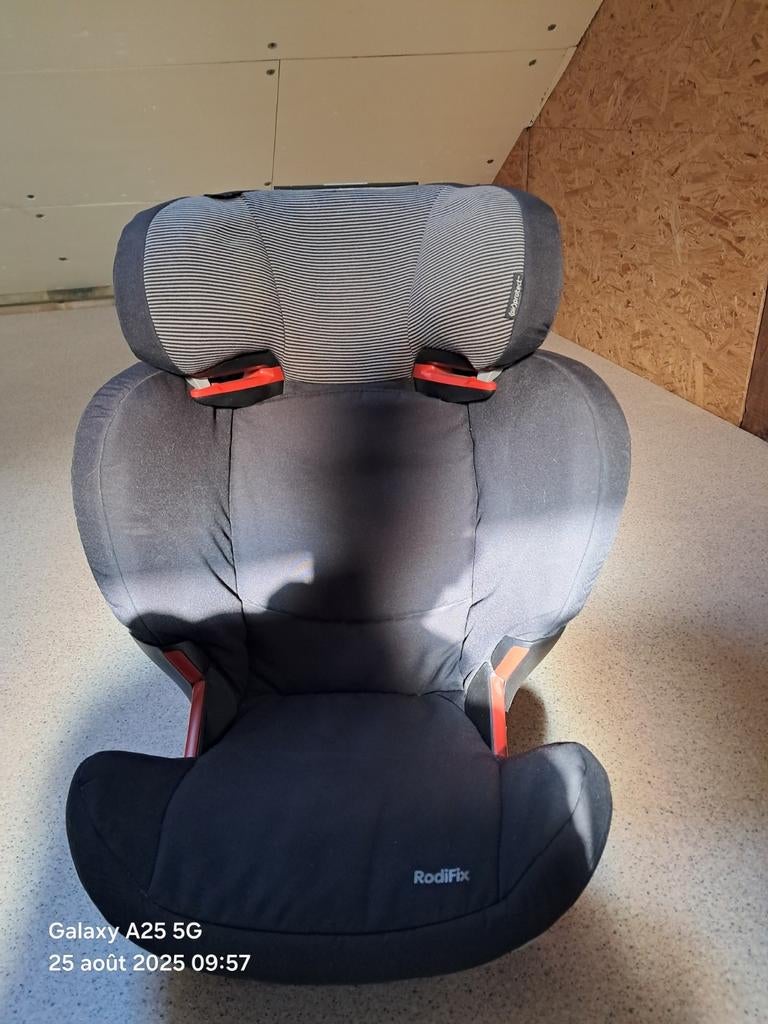 Siege isofix 15 a 36kg en bon état, Enfants & Bébés, Enlèvement, Utilisé, Isofix