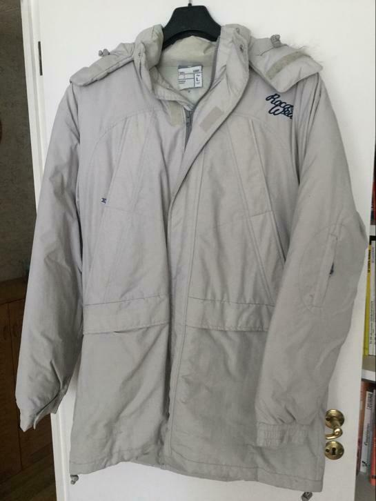 Parka matelassé avec capuche T xl pour hivers ,gris clair,, Porté, Gris