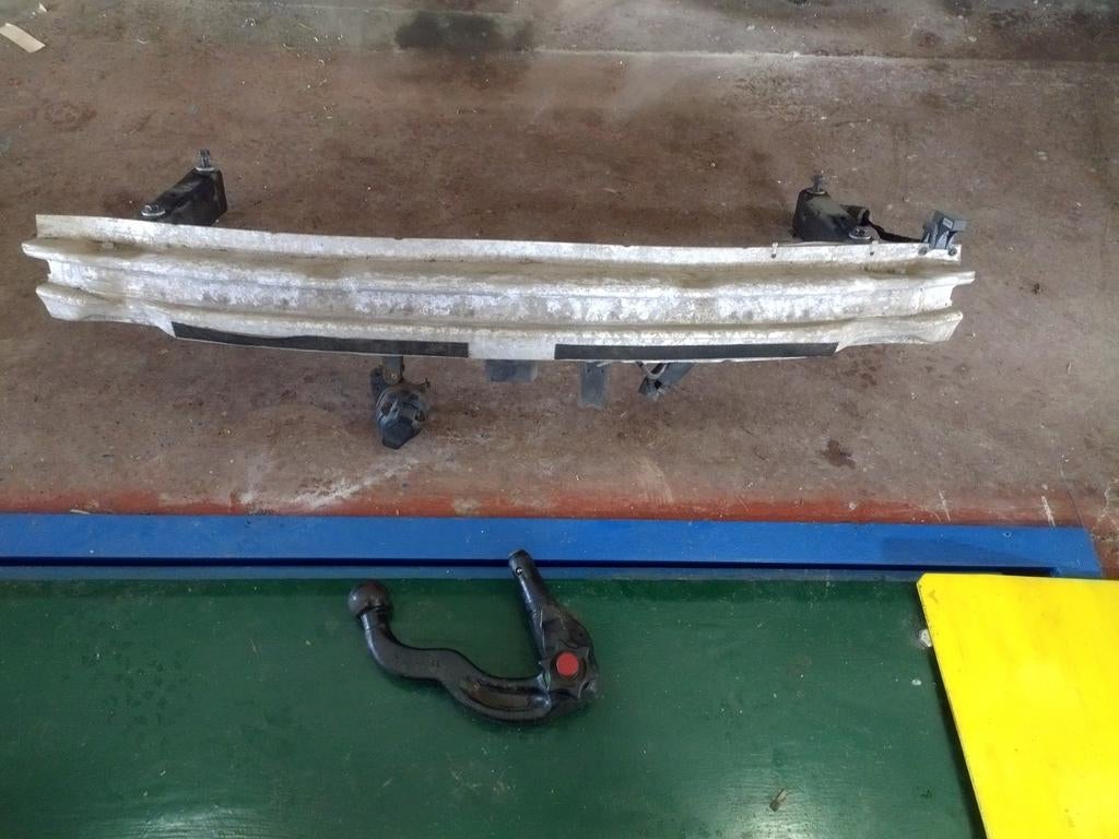 Attache remorque, Enlèvement, Audi