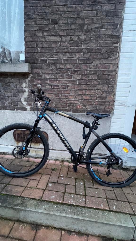 VTT B'Twin Rockrider 520 - Roues 27,5", Vélos & Vélomoteurs, Vélos | VTT & Mountainbikes, Utilisé, Hommes, Autres marques, Enlèvement