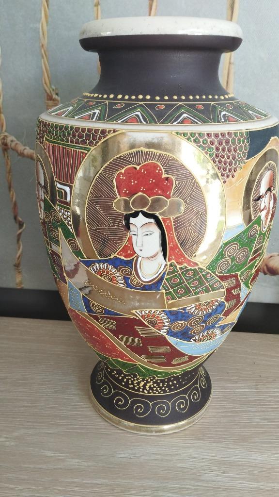 Vase japonais, Ophalen
