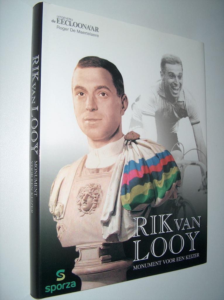 Roger De Maertelaere - Rik Van Looy - monument voor een keiz, Roger De Maertelaere, Nieuw, Lopen en Fietsen, Ophalen of Verzenden