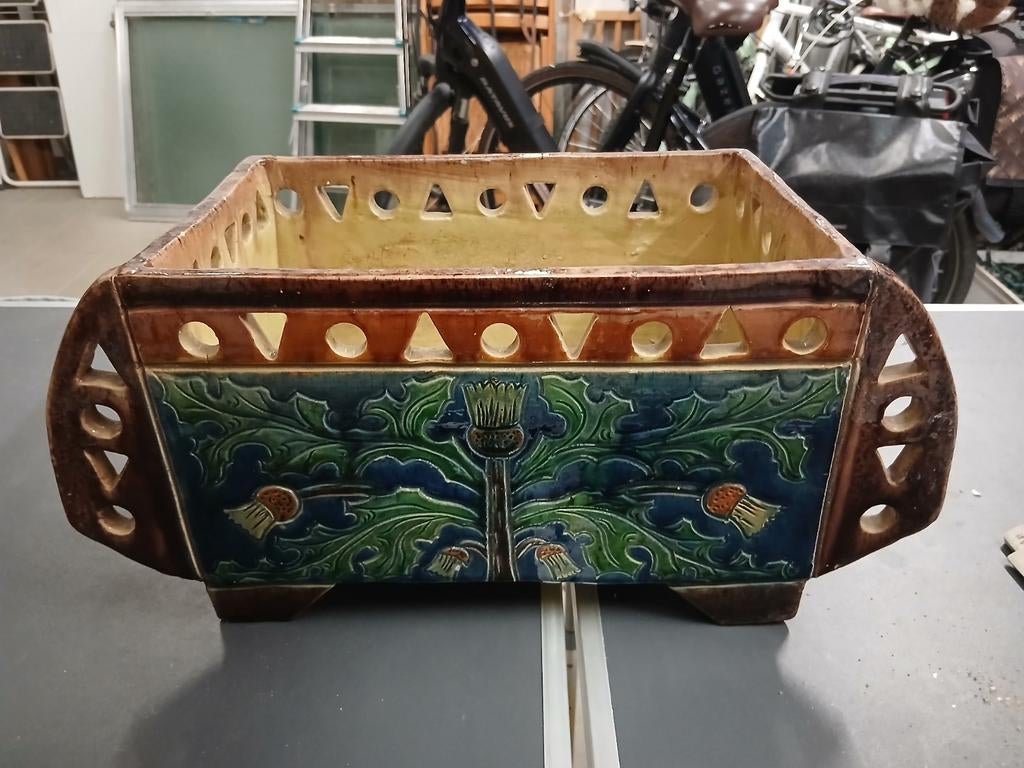 Cache pot , jardinière Vlaams aardewerk, Antiquités & Art, Antiquités | Céramique & Poterie, Enlèvement