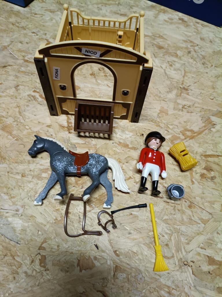 Playmobil 5110 Trackener met paardenstalling, Ophalen of Verzenden, Zo goed als nieuw, Complete set
