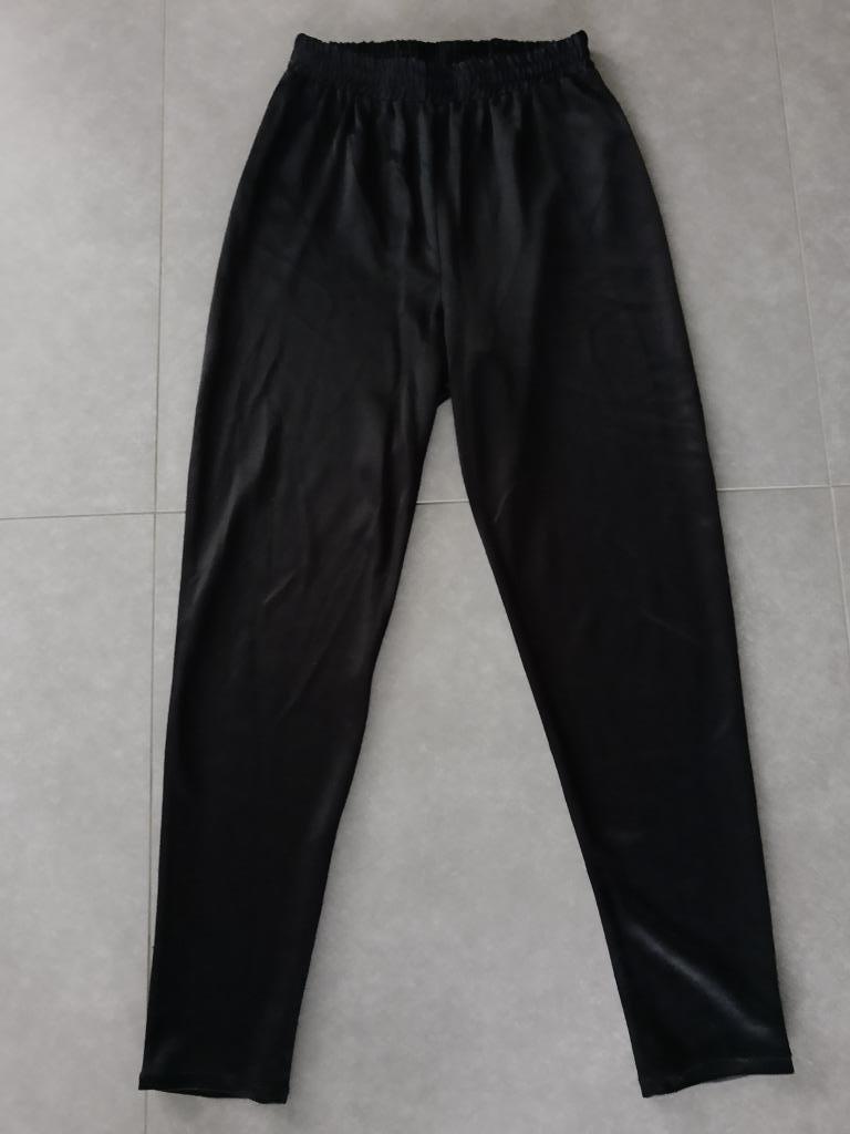 zwarte broek dames maat S, ANDERE, Enlèvement ou Envoi, Taille 36 (S), Comme neuf