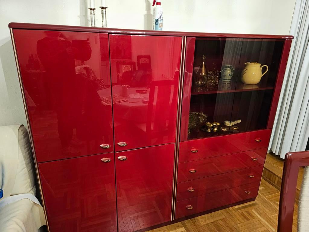 Rood gelakt kast Italië, jaren 80, Antiek en Kunst, Ophalen