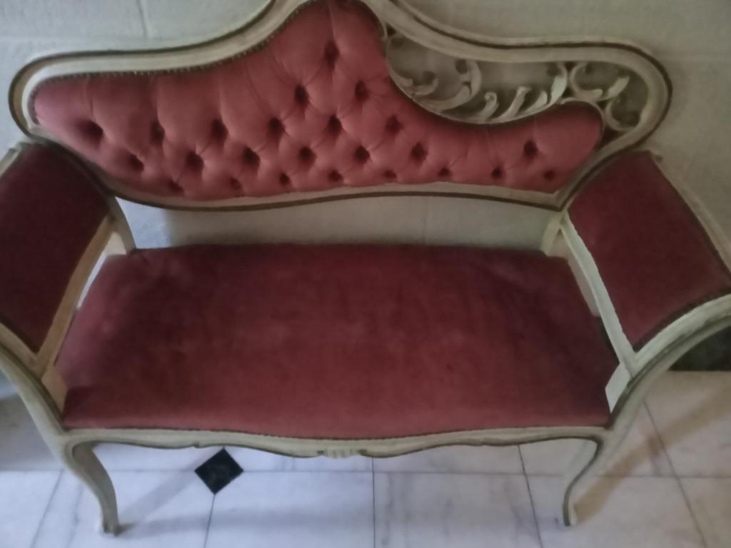 petite banquette de style vintage Louis XV en velours rose, Enlèvement
