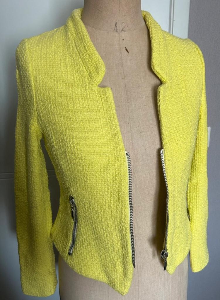 Gele blazer van Zara, Verzenden