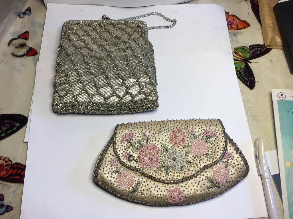 Très belle pochette de soirée