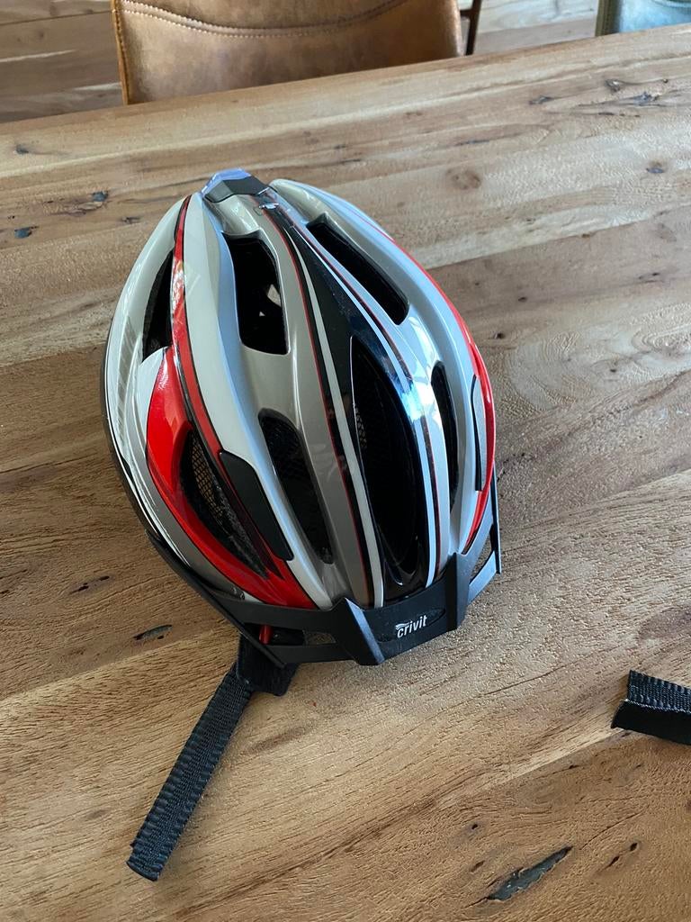 Kinderfietshelm met ingebouwde verlichting. NIEUW!!!, Enlèvement, Comme neuf