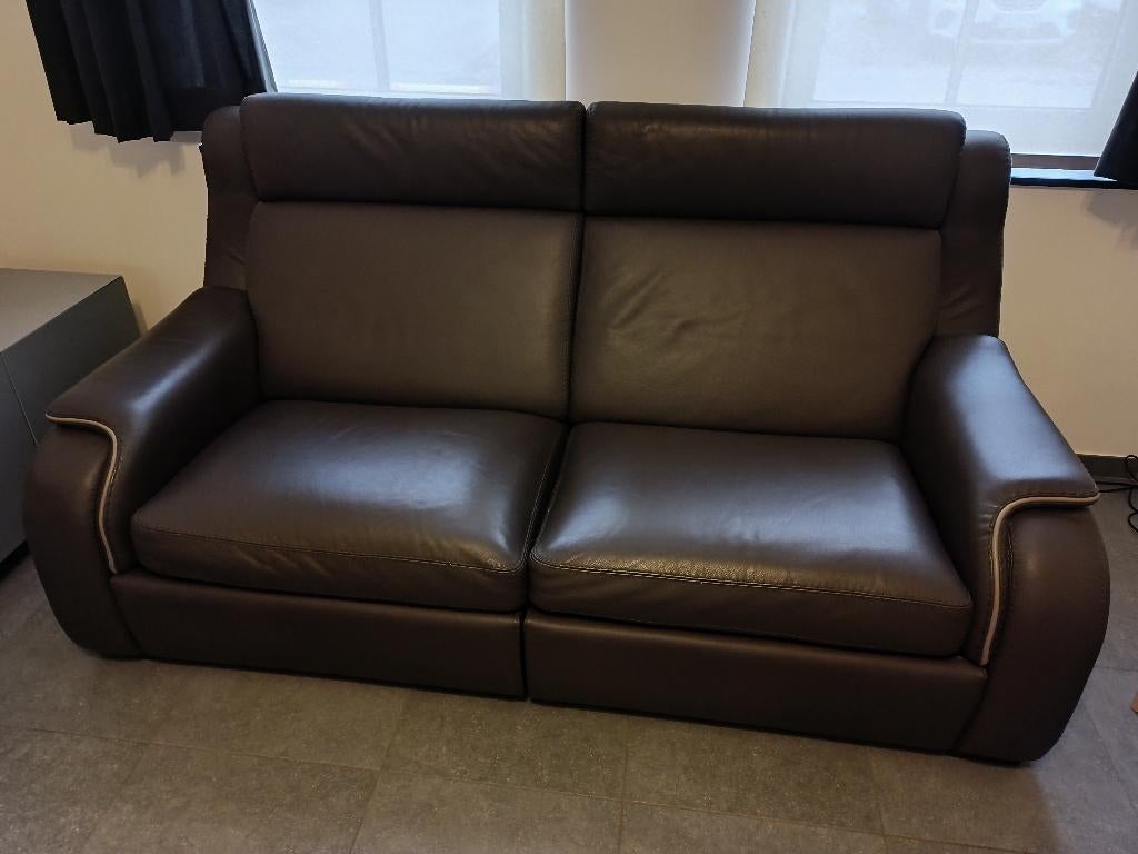 Lederen zetel (driezit en tweezit) in zeer goede staat, Maison & Meubles, Canapés | Salons, Comme neuf, Banc droit, Autres dimensions