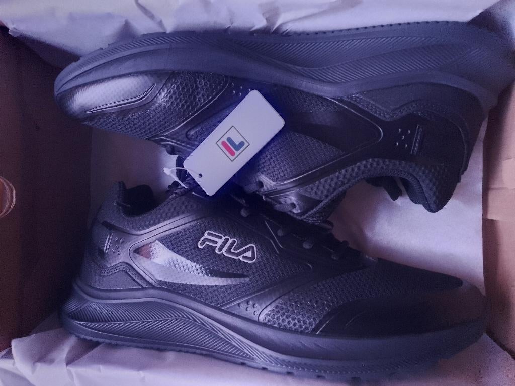 nieuw 44.5 Fila memory trexler in doos zwart, Kleding | Heren, Schoenen, Verzenden, Zwart, Nieuw, Sneakers