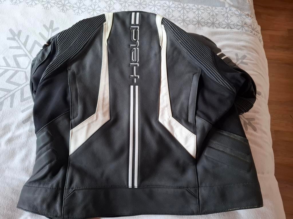 Combinaison moto, Ophalen