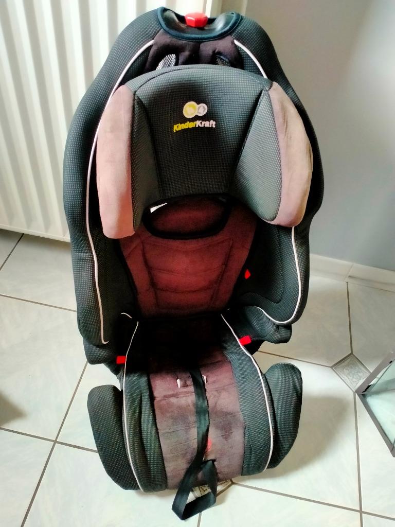 Kinderzitje, Kinderen en Baby's, Ophalen of Verzenden, Gebruikt, Verstelbare rugleuning, Autogordel of Isofix