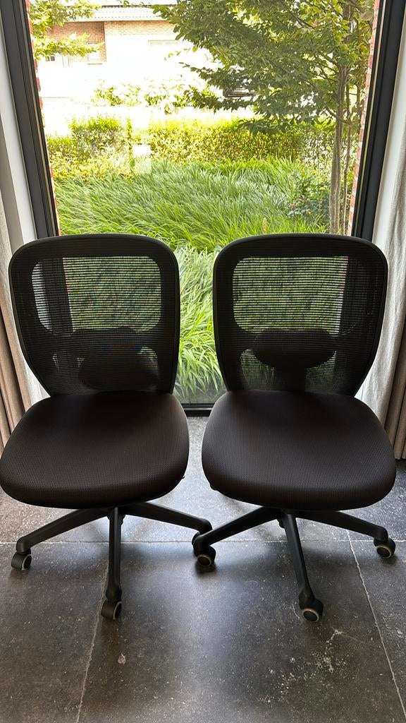2 bureaustoelen (Bruneau), Ophalen, Zo goed als nieuw