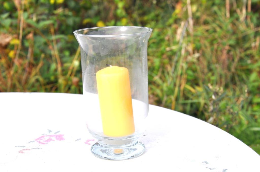 photophore en verre avec bougie jaune, Enlèvement ou Envoi, Neuf, Bougie