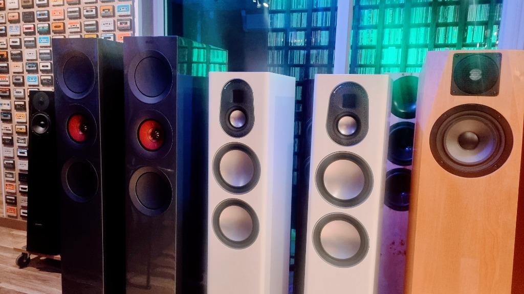 Speakers @Freakuence! Monitor Audio, KEF, Sonus Faber., Enlèvement ou Envoi, Neuf, Haut-parleurs Frontaux, Arrière ou Stéréo