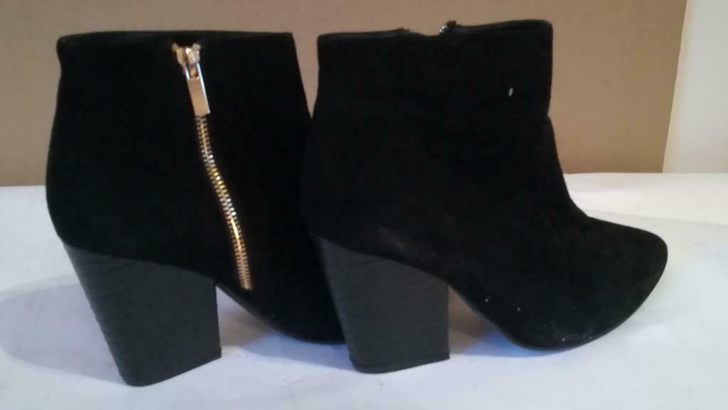 927A* ESSENTIEL magnifiques bottillons noirs tout cuir (37), Neuf, Bottes hautes, Noir, Envoi