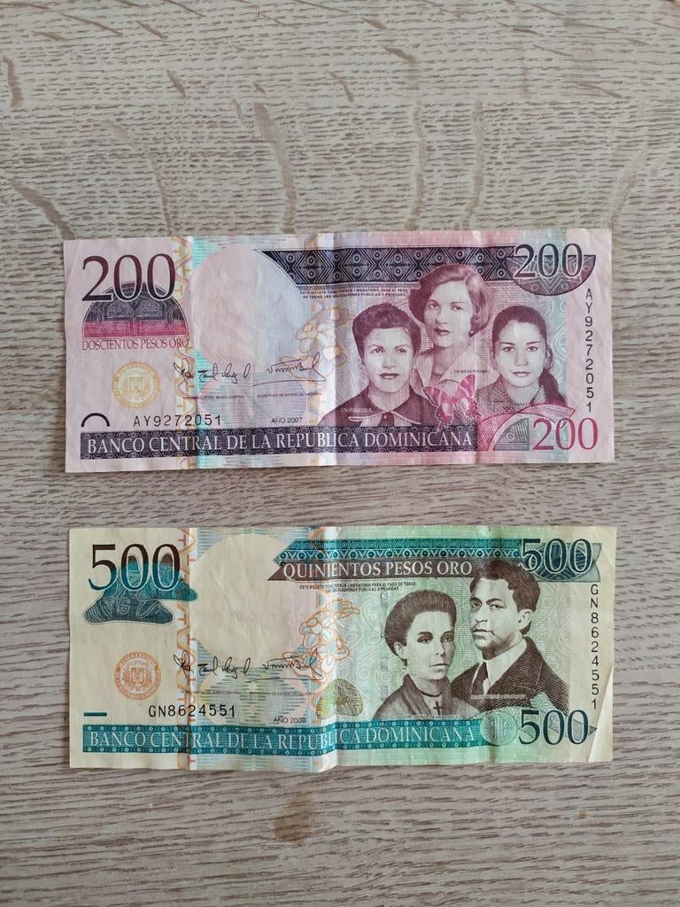 2 billets de République Dominicaine, Enlèvement ou Envoi, Amérique centrale, Billets en vrac