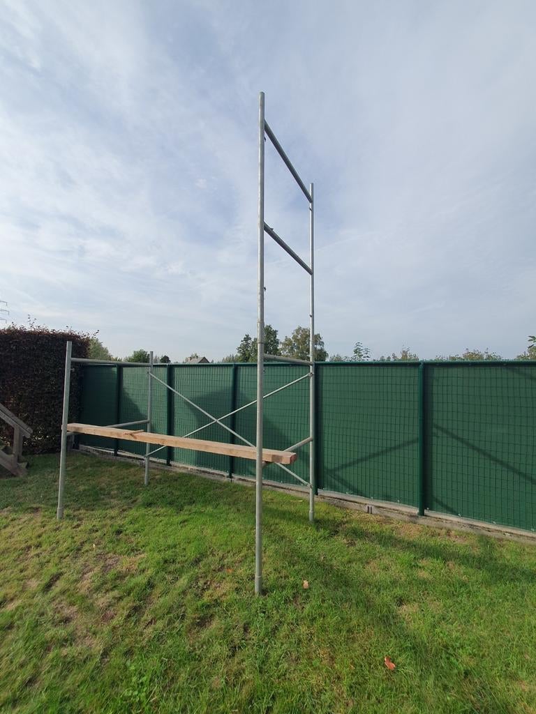 Stelling / steiger + baddings, Bricolage & Construction, Échafaudages, Enlèvement, Comme neuf, Échafaudage de façade