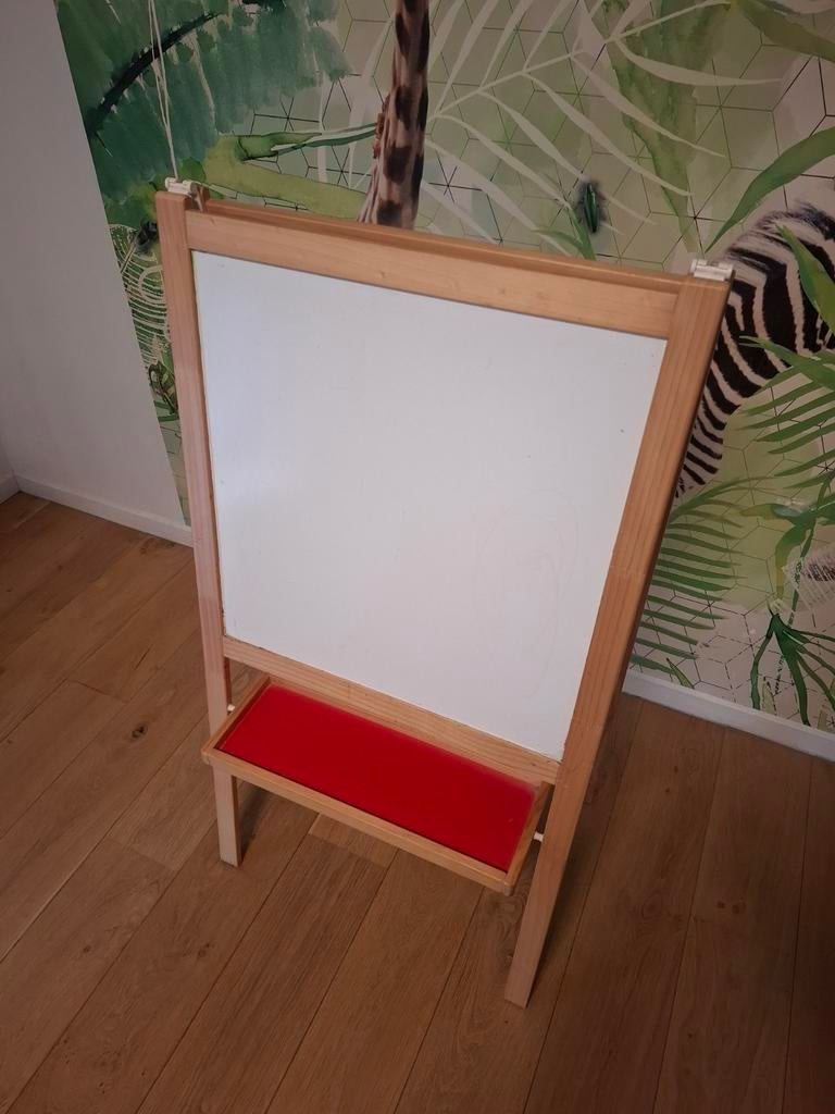 tableau IKEA enfant, Enlèvement