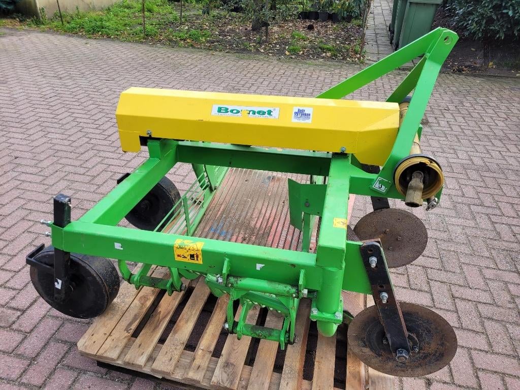 1 rij aardappelrooier, Ophalen