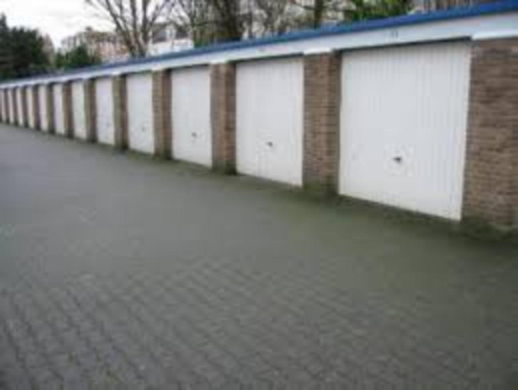 Te huur : garagebox(en) in de Tichelarijstraat 7+ te Turnhou, Immo, Turnhout