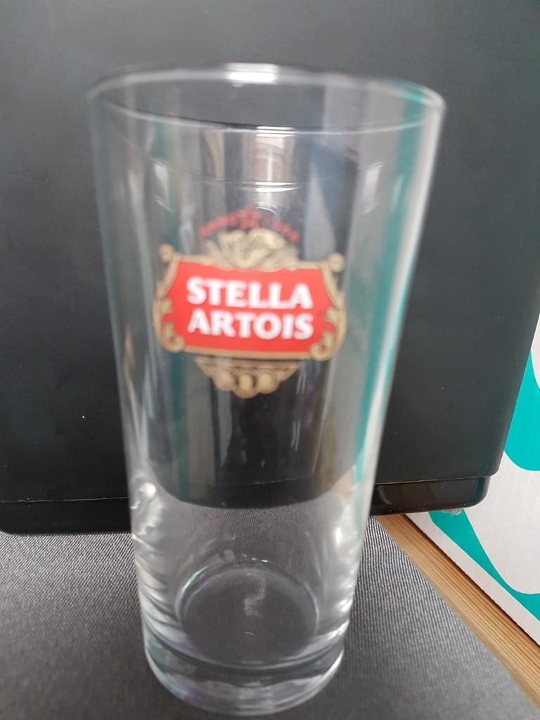 Bierglas Stella Artois, Ophalen, Nieuw, Bierglas