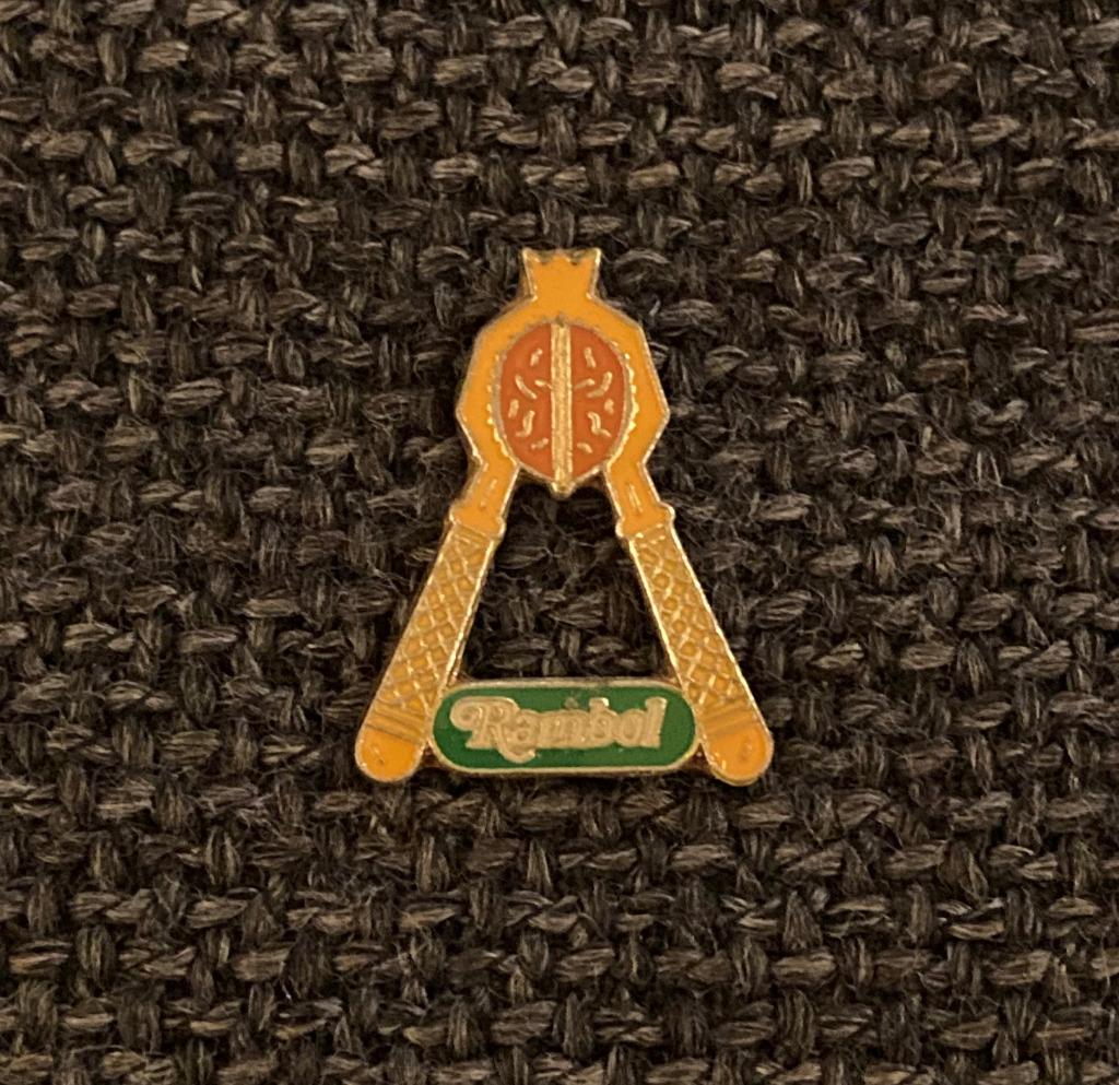 PIN - RAMBOL - KAAS - FROMAGE - CHEESE, Envoi, Utilisé, Marque, Insigne ou Pin's