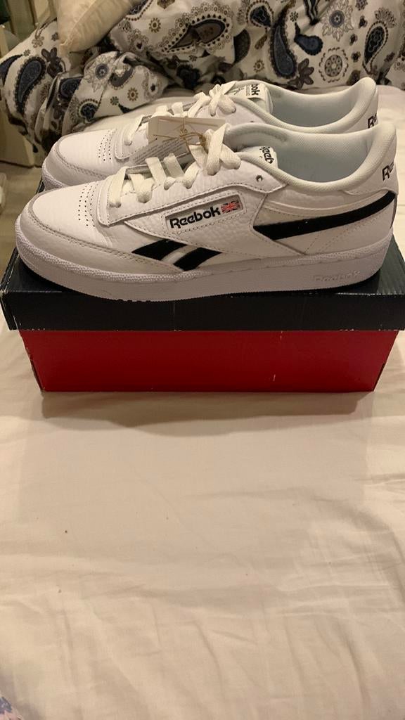 Basket reebok pointure 37,5, Vêtements | Hommes, Neuf, Blanc, Baskets, Enlèvement